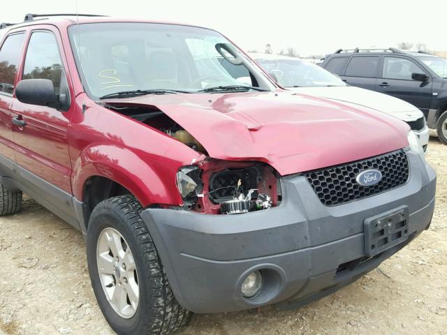 1FMYU03105KA14533 - 2005 FORD ESCAPE XLT RED photo 9