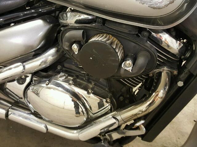 JS1VS54A222104829 - 2002 SUZUKI VL800 SILVER photo 7