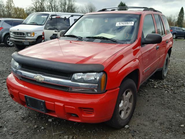 1GNDT13S622280744 - 2002 CHEVROLET TRAILBLAZE RED photo 2