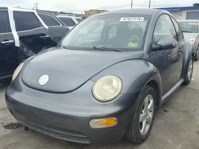 3VWBK31C05M403040 - 2005 VOLKSWAGEN NEW BEETLE 灰色 照片 2
