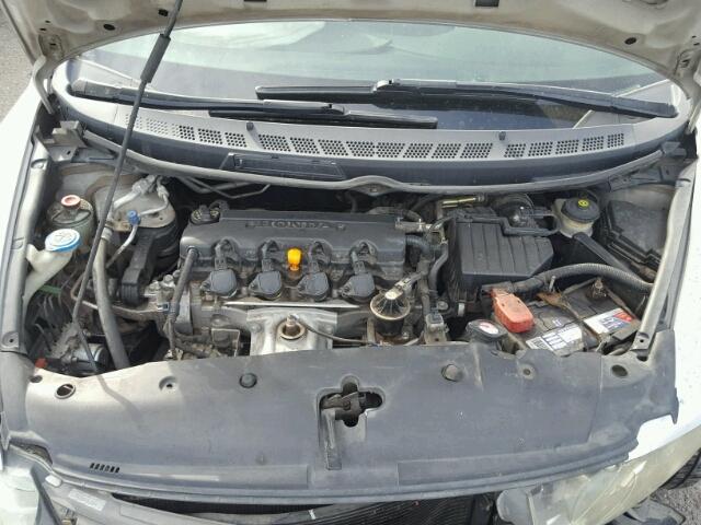 1HGFA16526L058667 - 2006 HONDA CIVIC LX SILVER photo 7