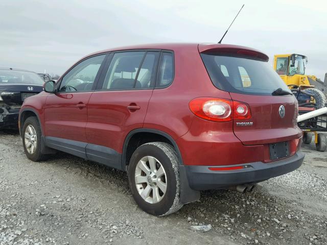 WVGAV7AX5AW001357 - 2010 VOLKSWAGEN TIGUAN S RED photo 3