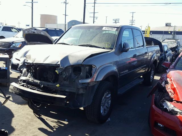 5TBET38194S437731 - 2004 TOYOTA TUNDRA DOU GRAY photo 2