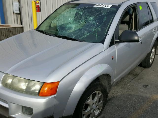 5GZCZ53484S867055 - 2004 SATURN VUE SILVER photo 9