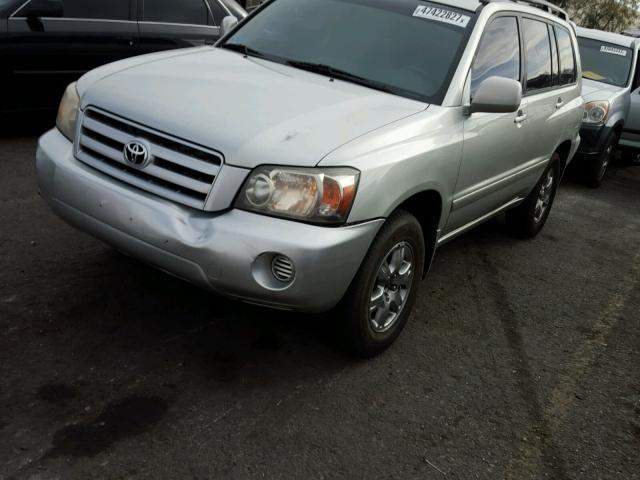 JTEEP21A940049333 - 2004 TOYOTA HIGHLANDER SILVER photo 2