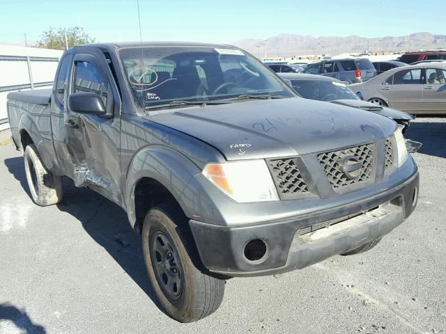 1N6AD06W48C438144 - 2008 NISSAN FRONTIER K CHARCOAL photo 1