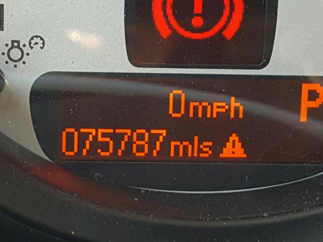 WMWSU3C56BT253862 - 2011 MINI COOPER RED photo 8