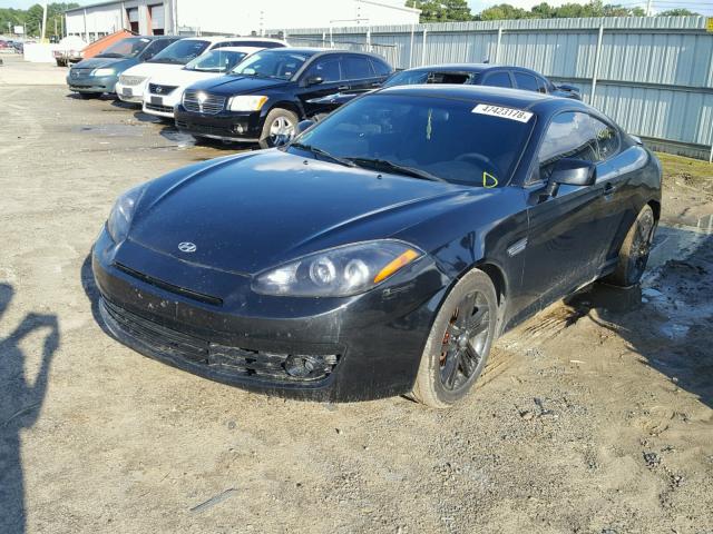 KMHHM66D68U289843 - 2008 HYUNDAI TIBURON GS BLACK photo 2