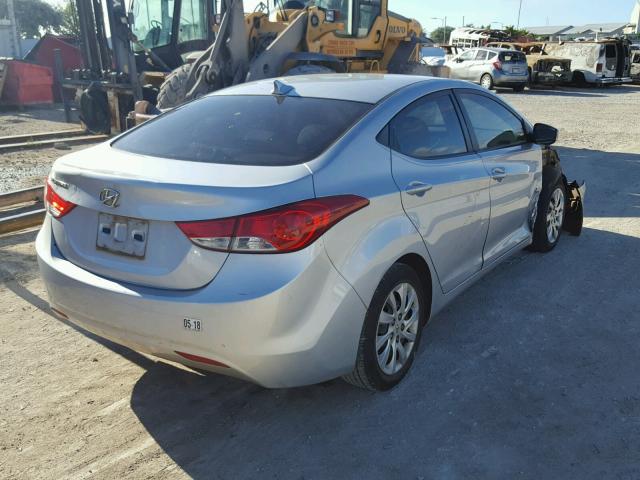 5NPDH4AE7CH089956 - 2012 HYUNDAI ELANTRA GL SILVER photo 4