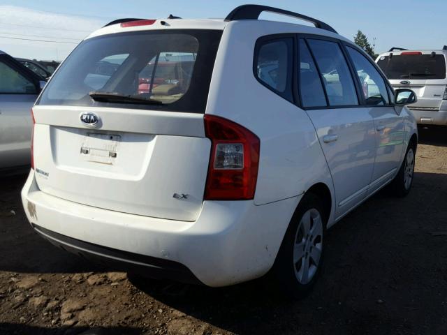 KNAFG528997249825 - 2009 KIA RONDO BASE WHITE photo 4