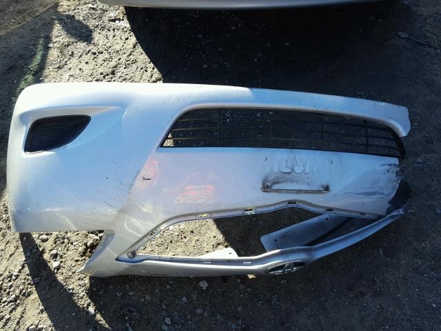 JTDBT903694051670 - 2009 TOYOTA YARIS SILVER photo 9