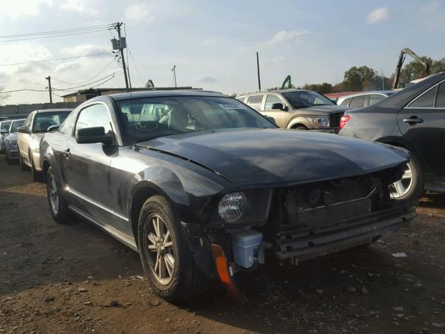 1ZVHT80N485115491 - 2008 FORD MUSTANG BLACK photo 1