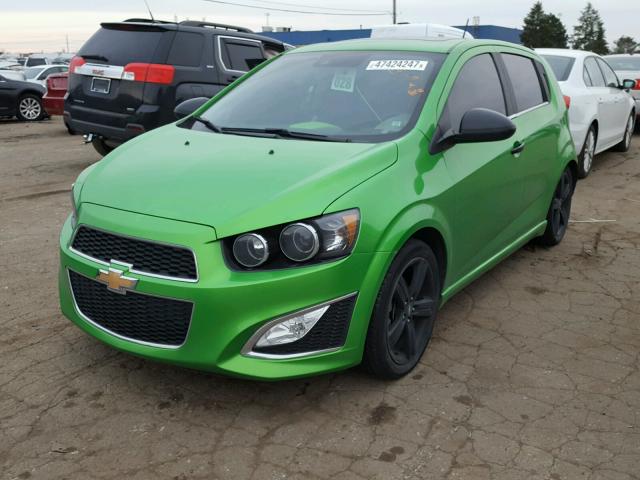 1G1JG6SB7F4120163 - 2015 CHEVROLET SONIC RS GREEN photo 2