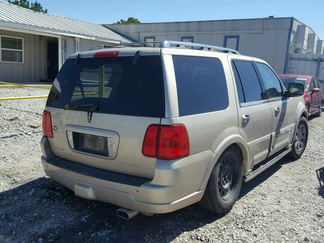 5LMFU28RX4LJ29244 - 2004 LINCOLN NAVIGATOR 金色 照片 4