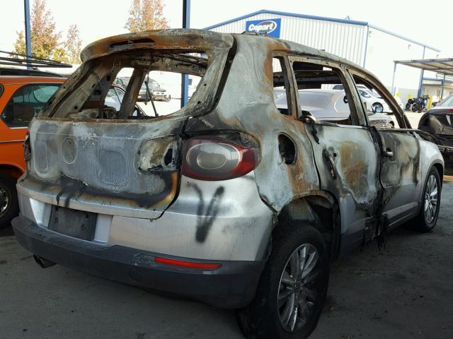 WVGAV75N69W513391 - 2009 VOLKSWAGEN TIGUAN S BURN photo 4