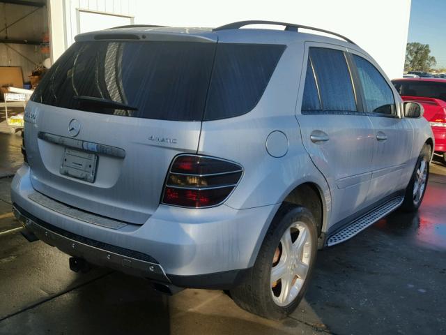 4JGBB86E67A263369 - 2007 MERCEDES-BENZ ML 350 SILVER photo 4