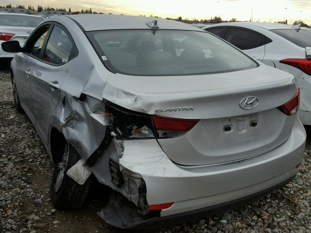 5NPDH4AEXGH717921 - 2016 HYUNDAI ELANTRA SE SILVER photo 3