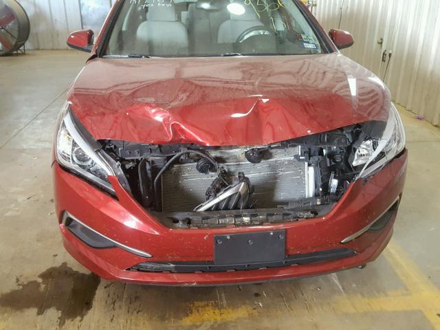 5NPE24AF2GH359356 - 2016 HYUNDAI SONATA SE MAROON photo 9