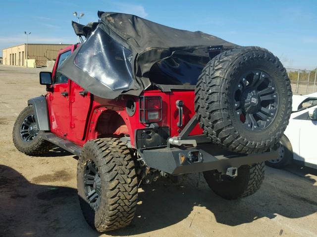 1C4HJWDG3EL151320 - 2014 JEEP WRANGLER U RED photo 3