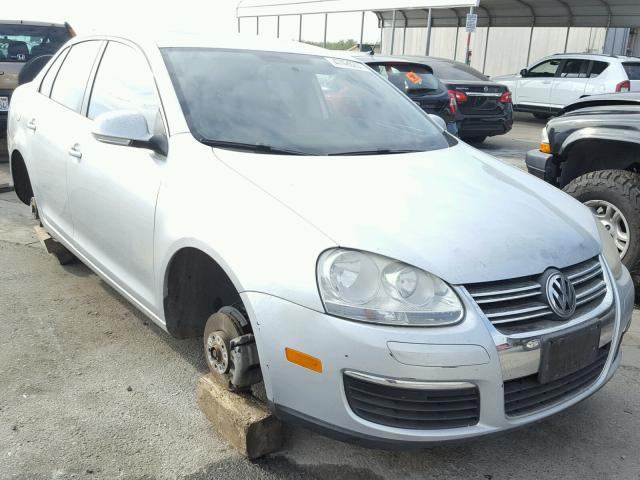 3VWRZ71K69M085052 - 2009 VOLKSWAGEN JETTA SE SILVER photo 1