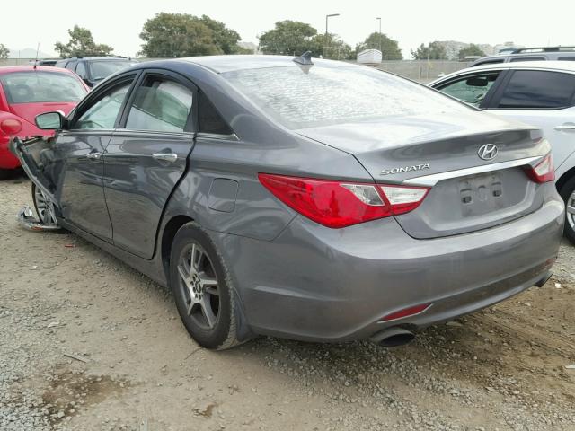 5NPEC4AC8BH111222 - 2011 HYUNDAI SONATA SE GRAY photo 3