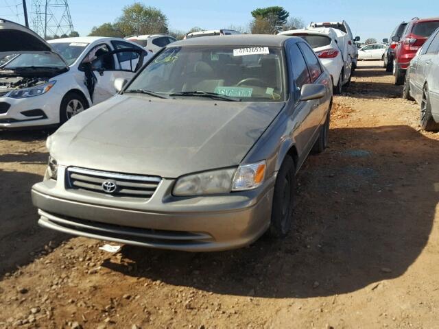 4T1BG22K3YU706667 - 2000 TOYOTA CAMRY CE GRAY photo 2