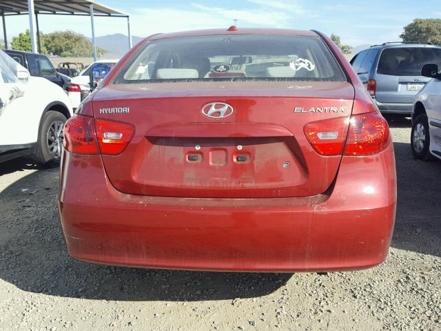 KMHDU46D58U299248 - 2008 HYUNDAI ELANTRA GL RED photo 9