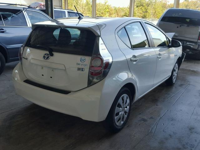 JTDKDTB31E1567549 - 2014 TOYOTA PRIUS C WHITE photo 4