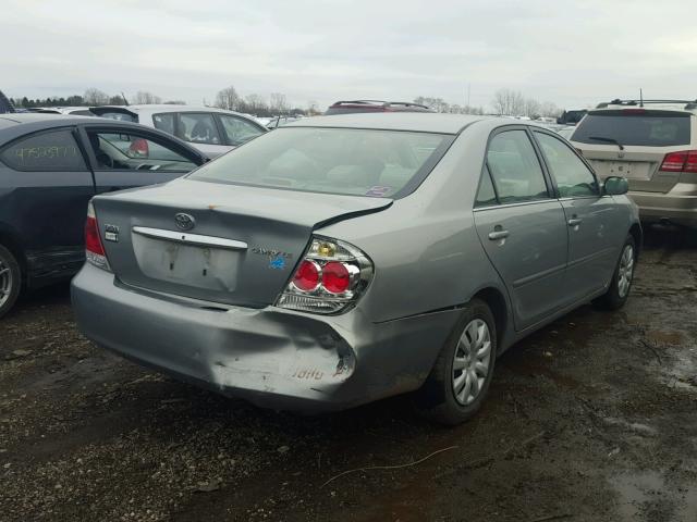 4T1BE30K95U591924 - 2005 TOYOTA CAMRY LE SILVER photo 4
