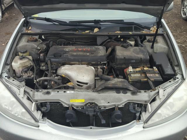 4T1BE30K95U591924 - 2005 TOYOTA CAMRY LE SILVER photo 7