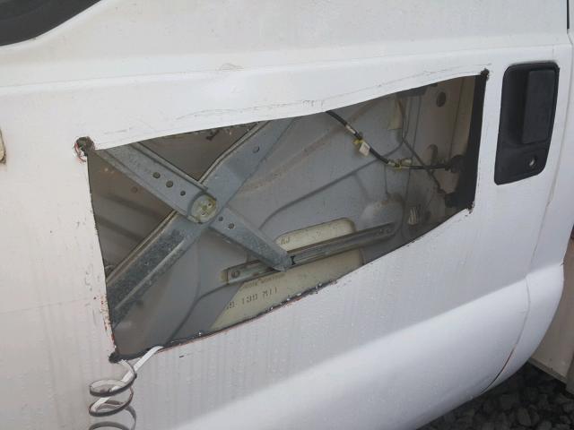 1FDWF36S8XEE59949 - 1999 FORD F350 SUPER WHITE photo 9