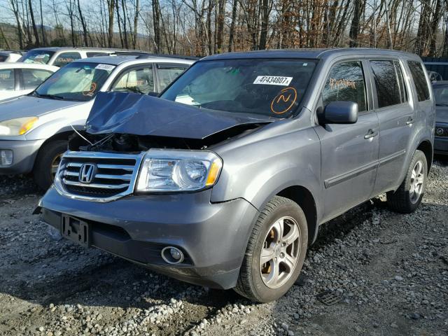 5FNYF4H57DB034940 - 2013 HONDA PILOT EXL GRAY photo 2