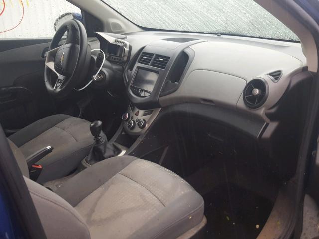 1G1JB6SH4D4203405 - 2013 CHEVROLET SONIC LS 蓝色 照片 5