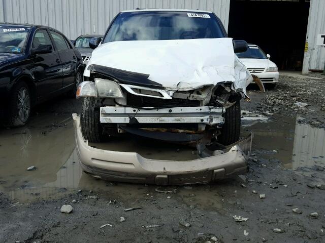 1GMDX03E8XD120776 - 1999 PONTIAC MONTANA / WHITE photo 9