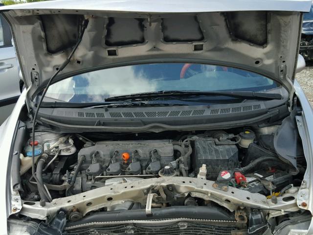 19XFA1F67BE028008 - 2011 HONDA CIVIC LX-S Gümüş foto 7