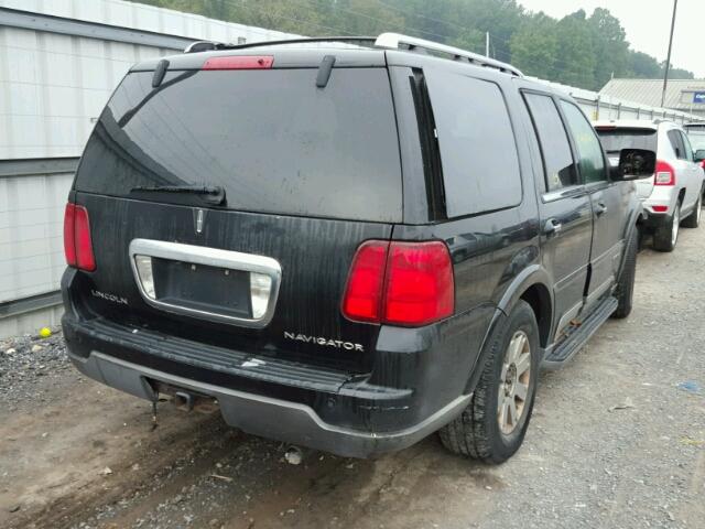 5LMFU28R64LJ11775 - 2004 LINCOLN NAVIGATOR Czarny zdjęcie 4