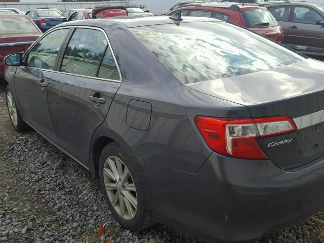 4T1BD1FK6CU058893 - 2012 TOYOTA CAMRY HYBR GRAY photo 3