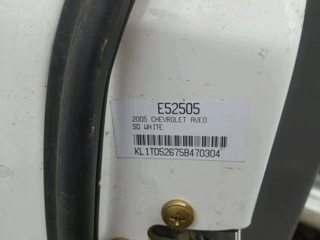 KL1TD52675B470304 - 2005 CHEVROLET AVEO BASE WHITE photo 10