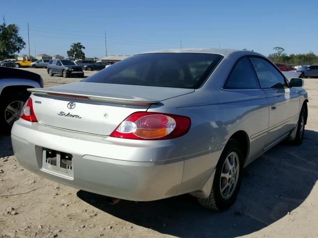 2T1CE22P72C010358 - 2002 TOYOTA CAMRY SOLA SILVER photo 4