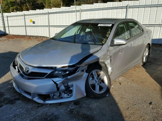 4T1BF1FK3EU339109 - 2014 TOYOTA CAMRY L SILVER photo 2