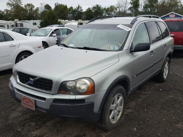 YV1CZ592251151163 - 2005 VOLVO XC90 GRAY photo 2