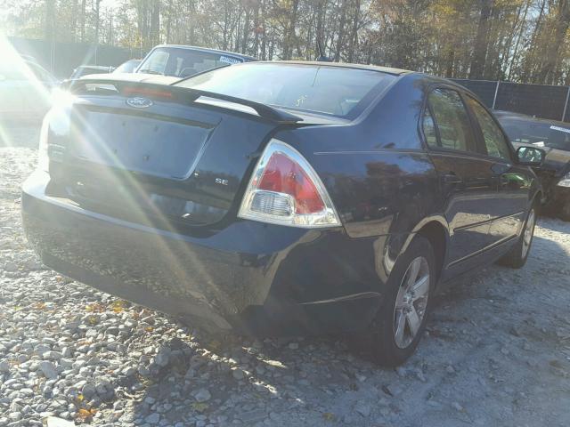 3FAHP07Z49R138386 - 2009 FORD FUSION SE BLACK photo 4