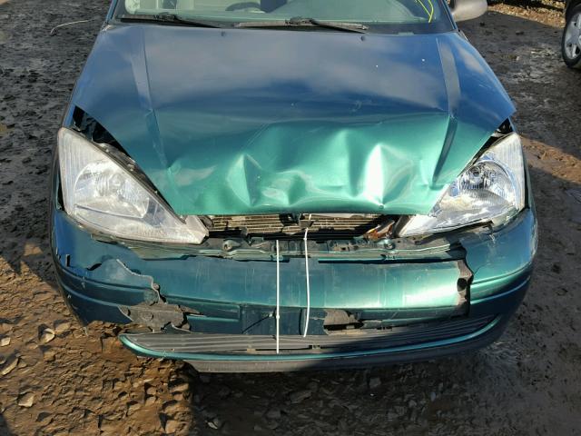 1FAFP33P51W256476 - 2001 FORD FOCUS LX GREEN photo 9