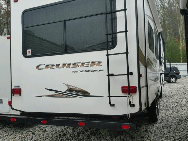 4V0FC3121CE009208 - 2012 CROS ZINGER WHITE photo 4