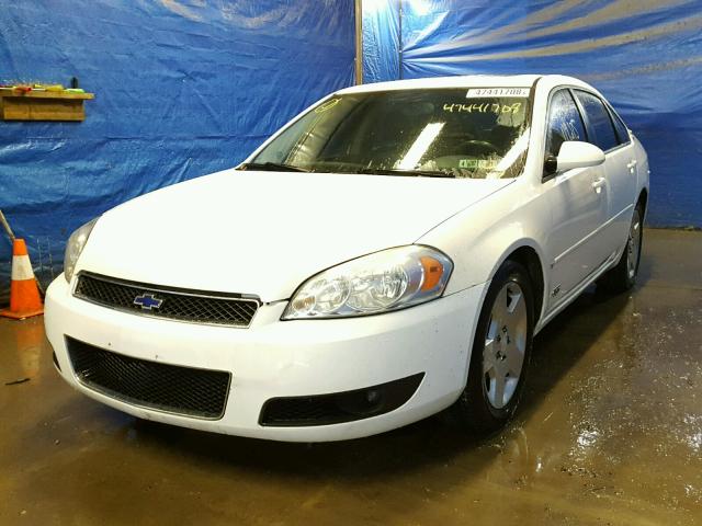 2G1WD58C581343499 - 2008 CHEVROLET IMPALA SUP 白色 照片 2