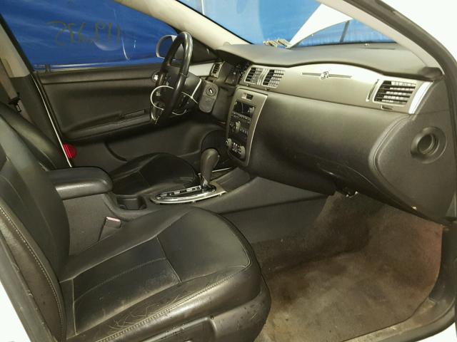 2G1WD58C581343499 - 2008 CHEVROLET IMPALA SUP 白色 照片 5