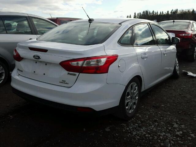 1FADP3F21EL100529 - 2014 FORD FOCUS SE WHITE photo 4