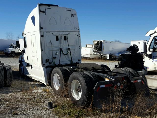 3AKJGLD60ESFU5718 - 2014 FREIGHTLINER CASCADIA 1 WHITE photo 3