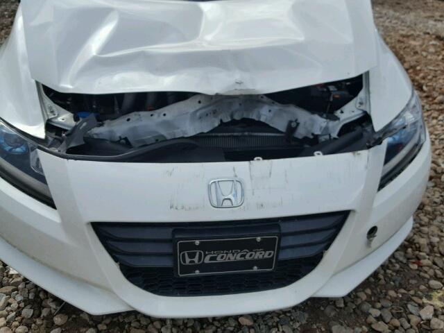 JHMZF1D4XBS015913 - 2011 HONDA CR-Z WHITE photo 9