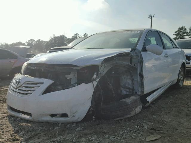 4T1BE46K39U826000 - 2009 TOYOTA CAMRY BASE WHITE photo 2